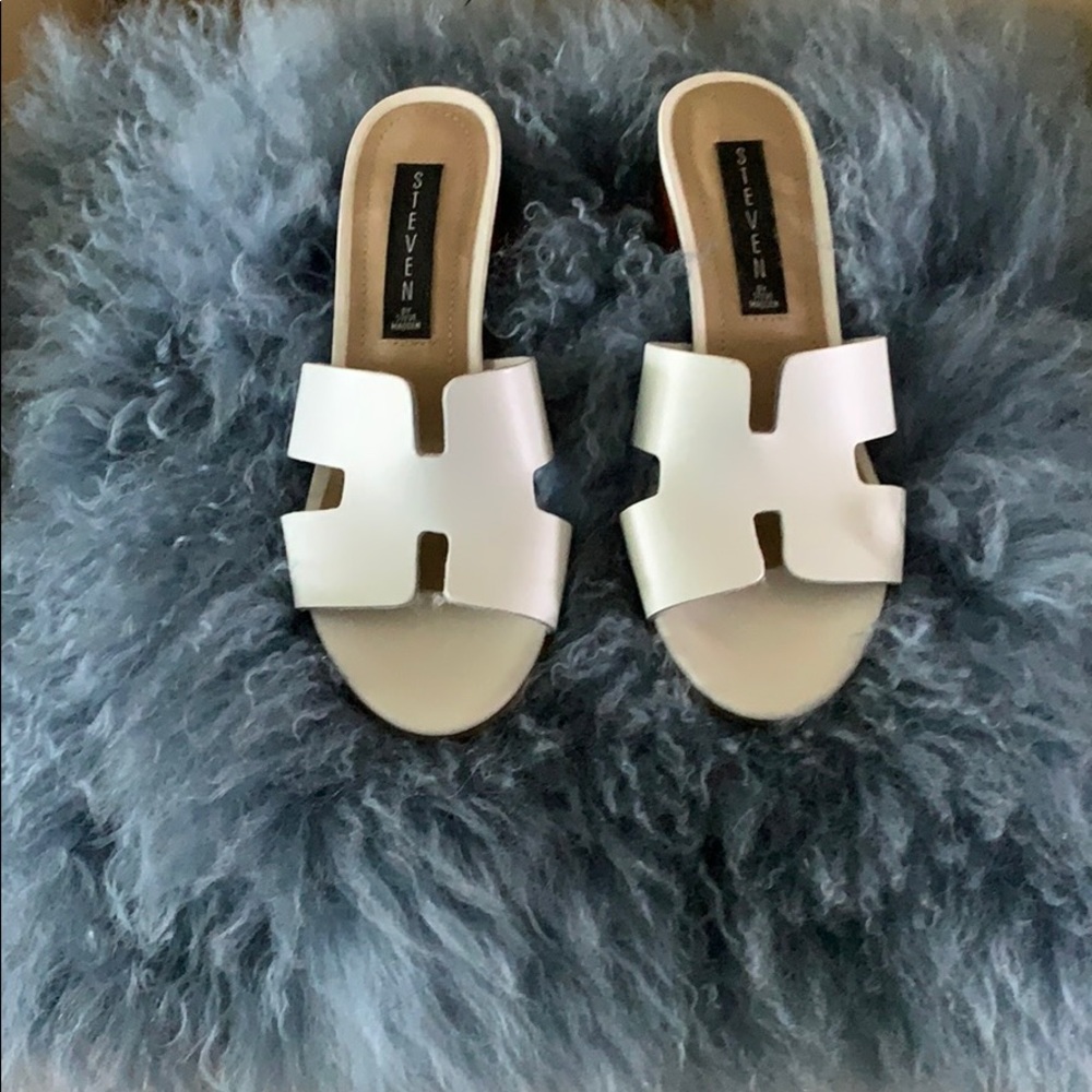 Steve Madden sandals